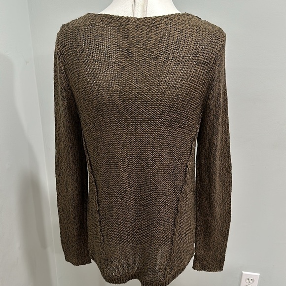 Design Lab Sweater - Picture 2 of 4